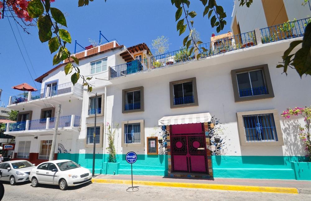 Villa Mercedes Petit Hotel-Adults Only Puerto Vallarta Exterior photo
